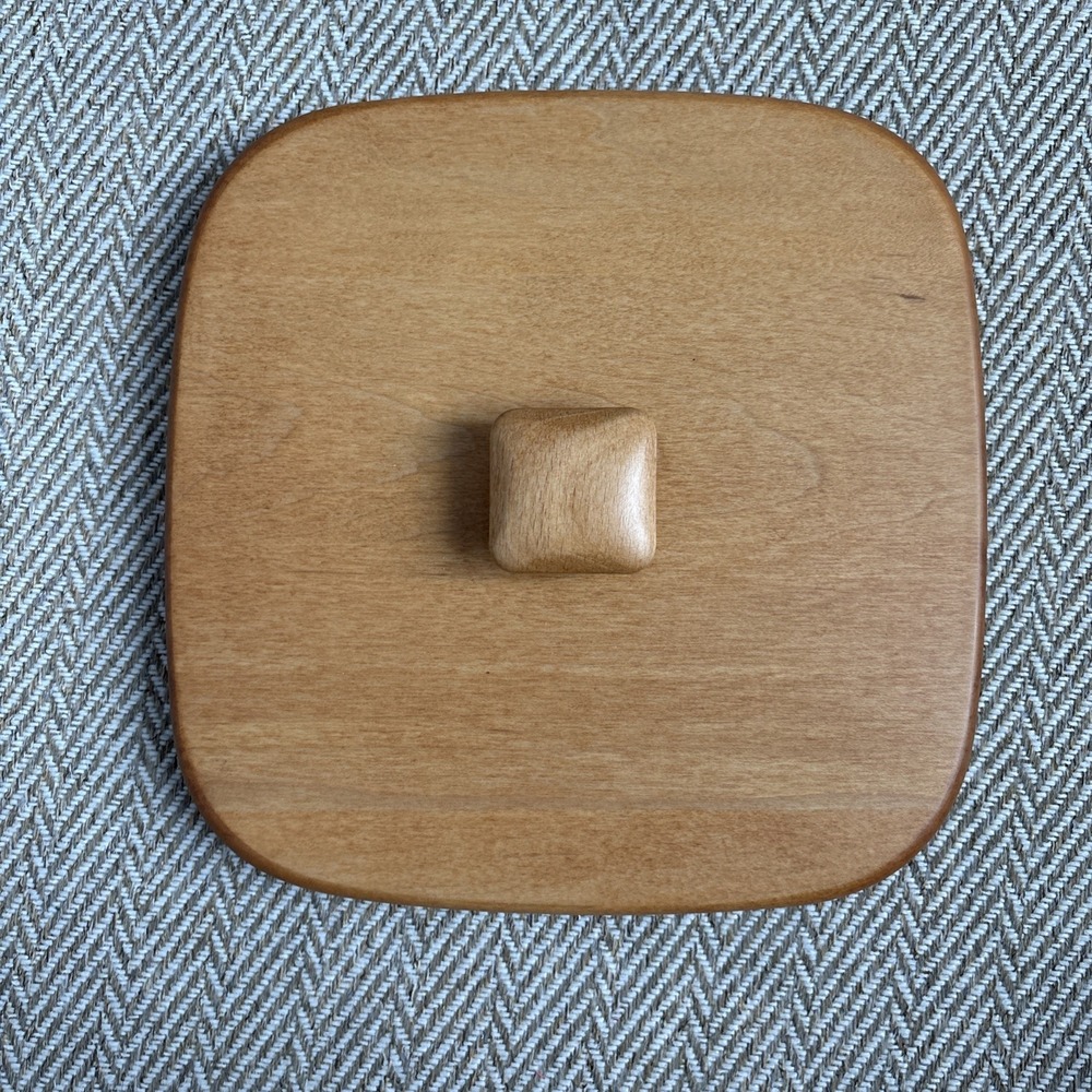 Longaberger Warm Brown Square Wooden Lid with Knob For Large Spoon Basket.